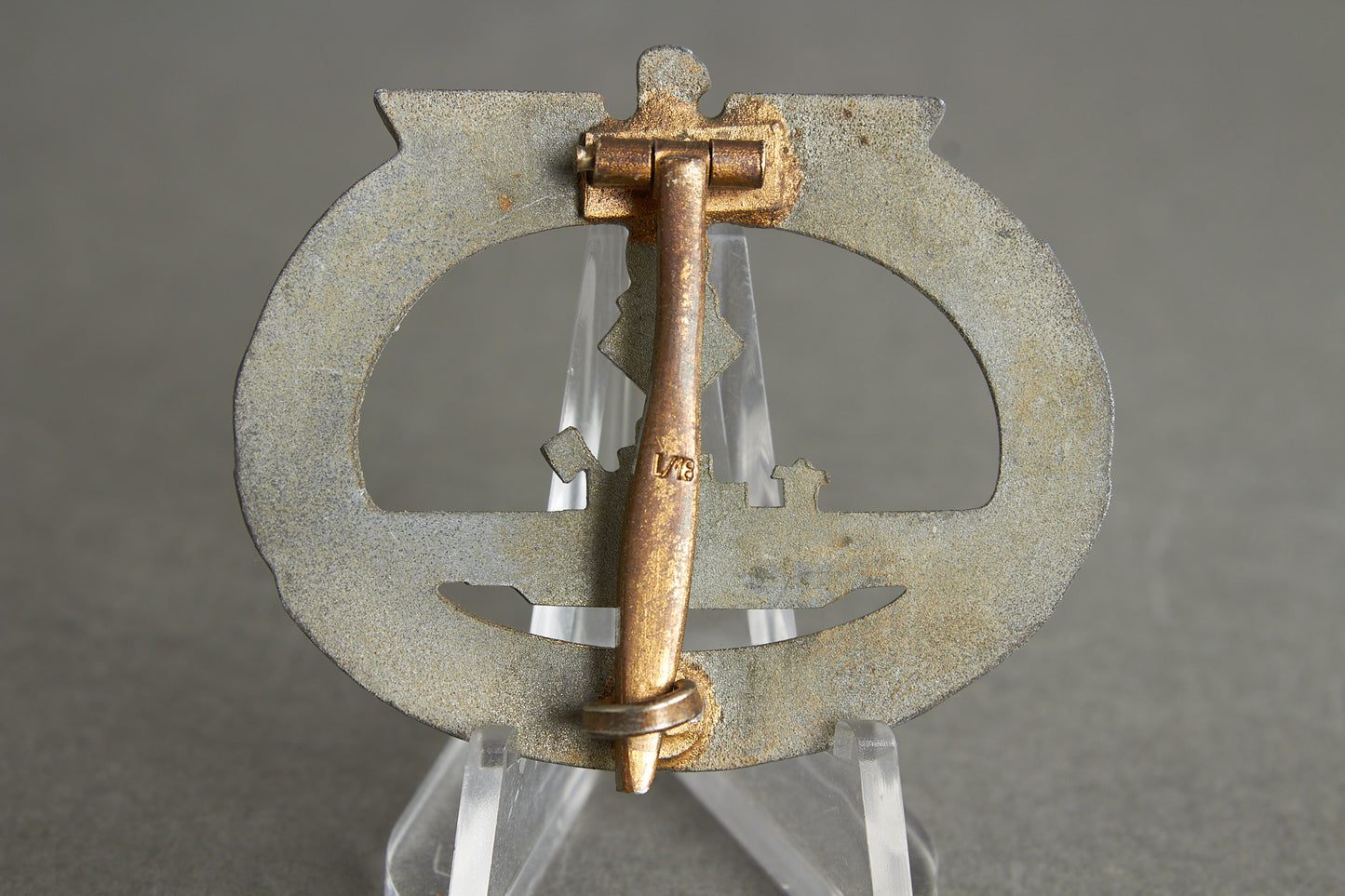 U-Bootkriegsabzeichen. Maker marked "L/18" (B.H. Mayer). Original.