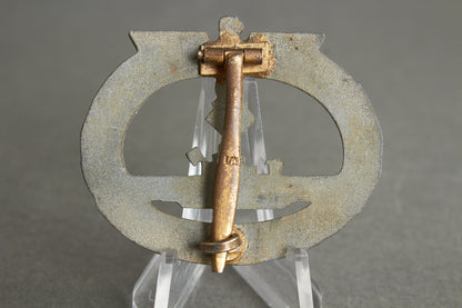 U-Bootkriegsabzeichen. Maker marked "L/18" (B.H. Mayer). Original.