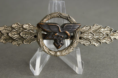 Luftwaffe "Frontflugspange für Transport- und Luftlandeflieger in Silber". Original.