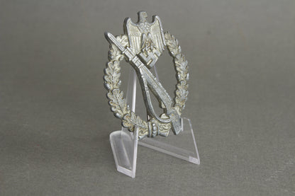 Infanterie Sturmabzeichen in silver. "Halb Hohl". Unmarked Steinhauer & Lück. Rare. Original.