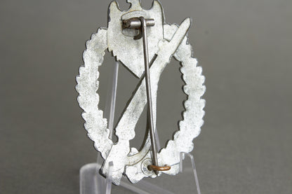 Infanterie Sturmabzeichen in silver. "Halb Hohl". Unmarked Steinhauer & Lück. Rare. Original.