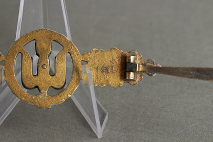 Luftwaffe "Frontflugspange für Kampfflieger in Gold". Maker Marked F&BL. Original.