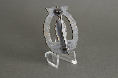 Kriegsmarine "Minensucher-Kriegsabzeichen". Maker Marked "Fec. Otto Platzeck Berlin - Ausf. Schwerin Berlin". Original.