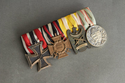 4-Place Medal Bar. Original.