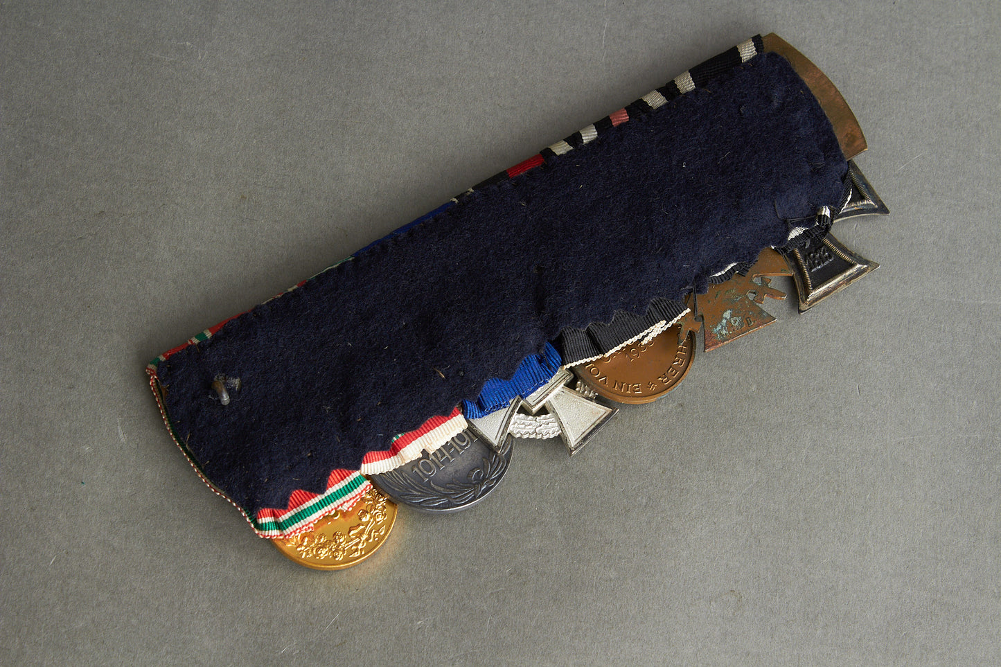 Large 6-Place Medal Bar. Original.