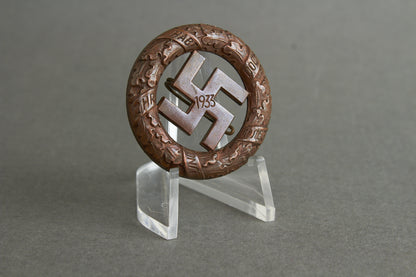 Early NSDAP "1933" Tinnie. Original.