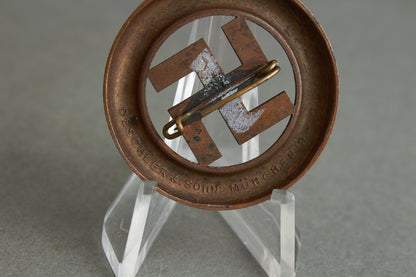 Early NSDAP "1933" Tinnie. Original.