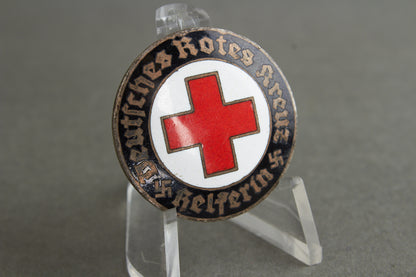 DRK (Deutsches Rotes Kreuz) "Helferin" Broach/Badge. Original.