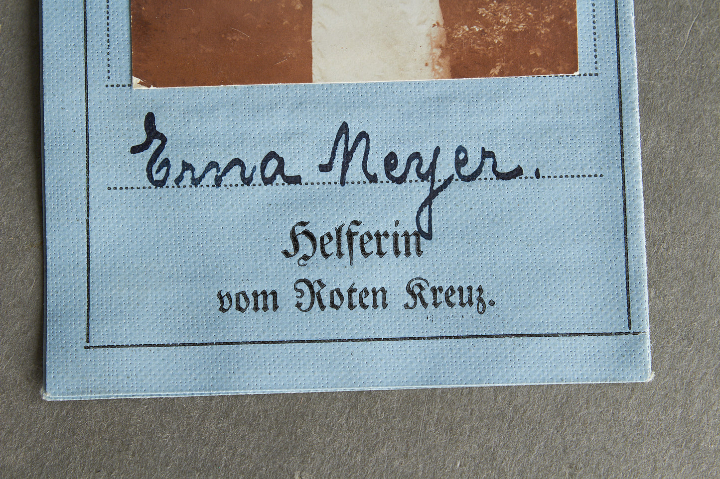 DRK "Deutsche Roten Kreuz" "Erkennungs-Karte" Identification card. Hard to find. Original.