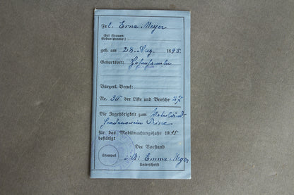 DRK "Deutsche Roten Kreuz" "Erkennungs-Karte" Identification card. Hard to find. Original.