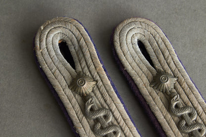 Wehrmacht "Sanitäter" Shoulder Boards. "Slip on". Matching pair. Original.