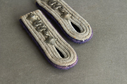Wehrmacht "Sanitäter" Shoulder Boards. "Slip on". Matching pair. Original.